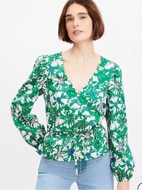 LOFT NWT Green Floral Blouse Tie Waist V Neck Boho Long Sleeve Size L